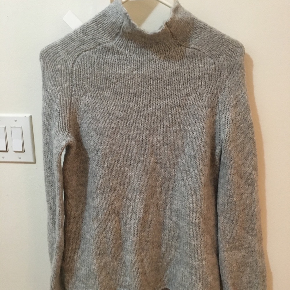 Aritzia/TNA wool sweater